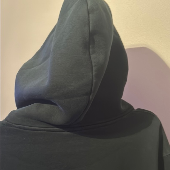 H&M Green Hoodie with White Lettering - Picture 4 of 7